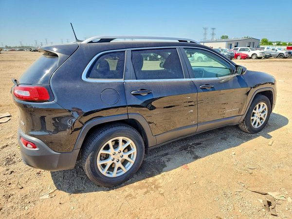 2016 JEEP CHEROKEE LATITUDE 4X4