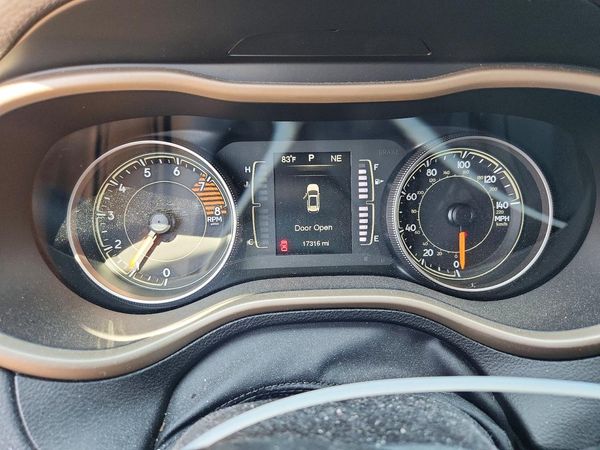 2016 JEEP CHEROKEE LATITUDE 4X4