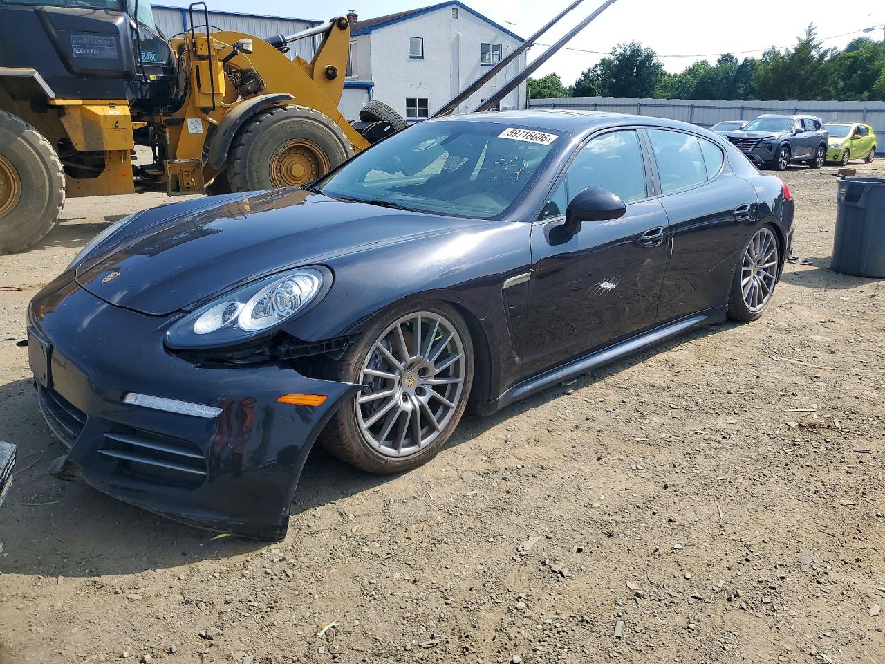 2016 PORSCHE PANAMERA Base (2WD), 4 (4WD)