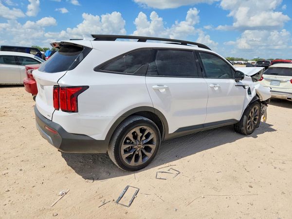 2023 KIA SORENTO