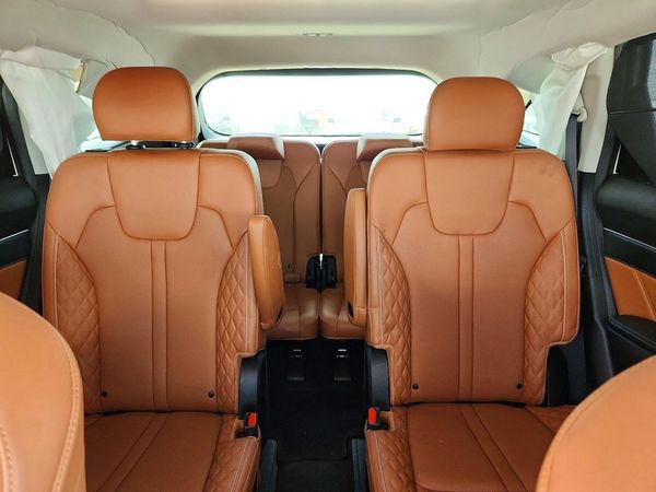 2023 KIA SORENTO
