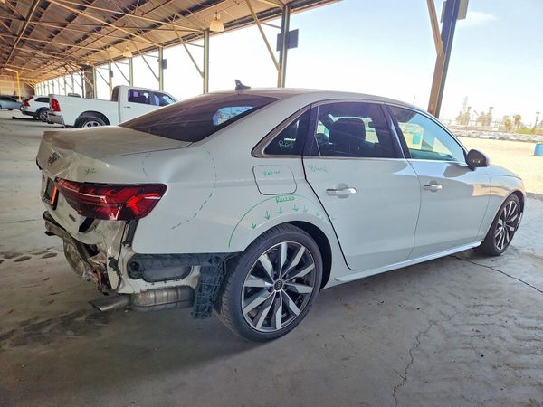 2021 AUDI A4 quattro Premium Plus