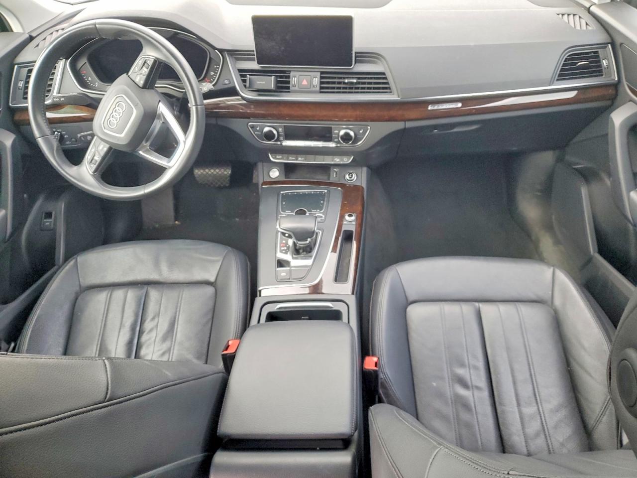 2018 AUDI Q5 quattro Premium