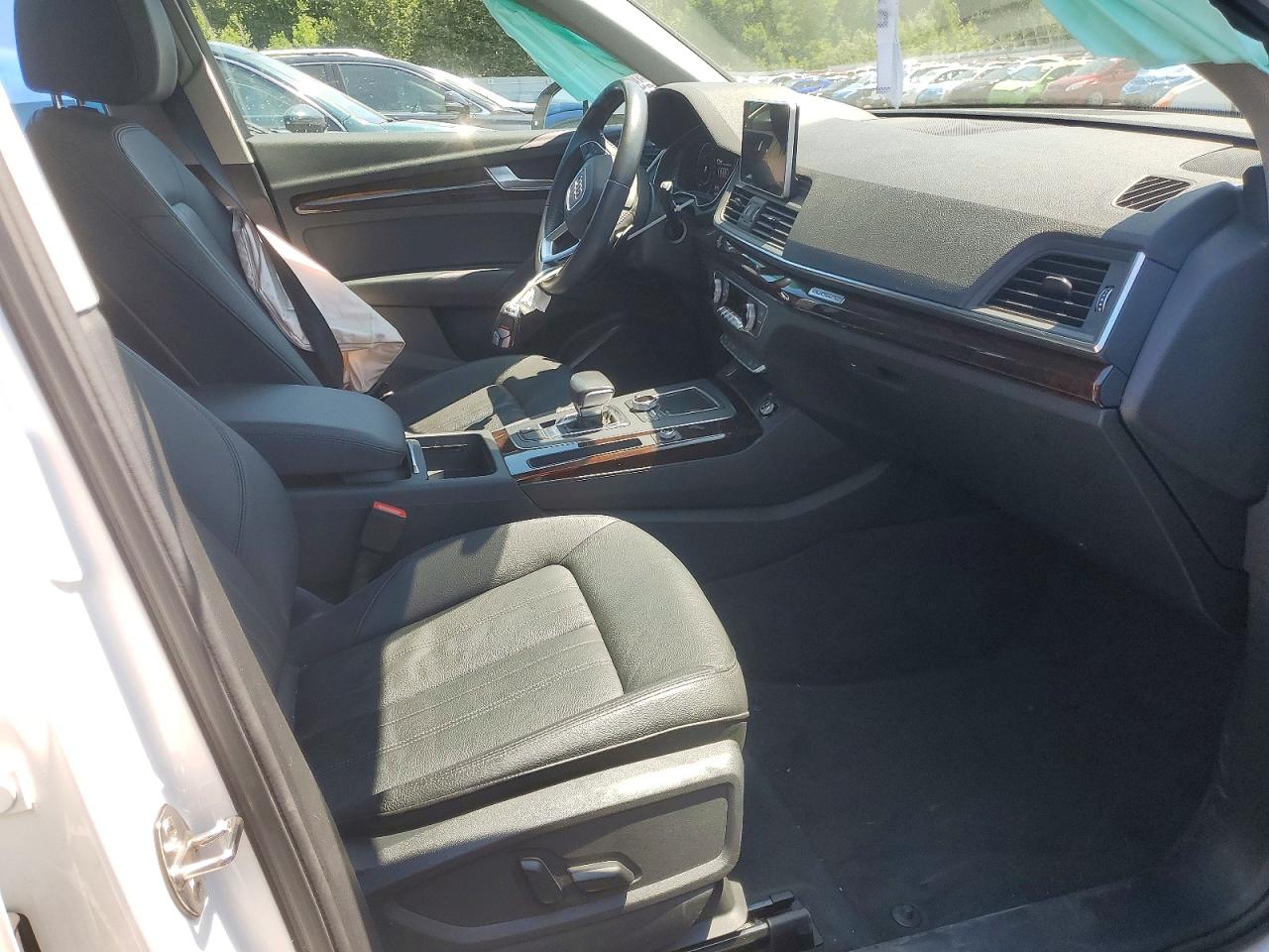 2018 AUDI Q5 quattro Premium
