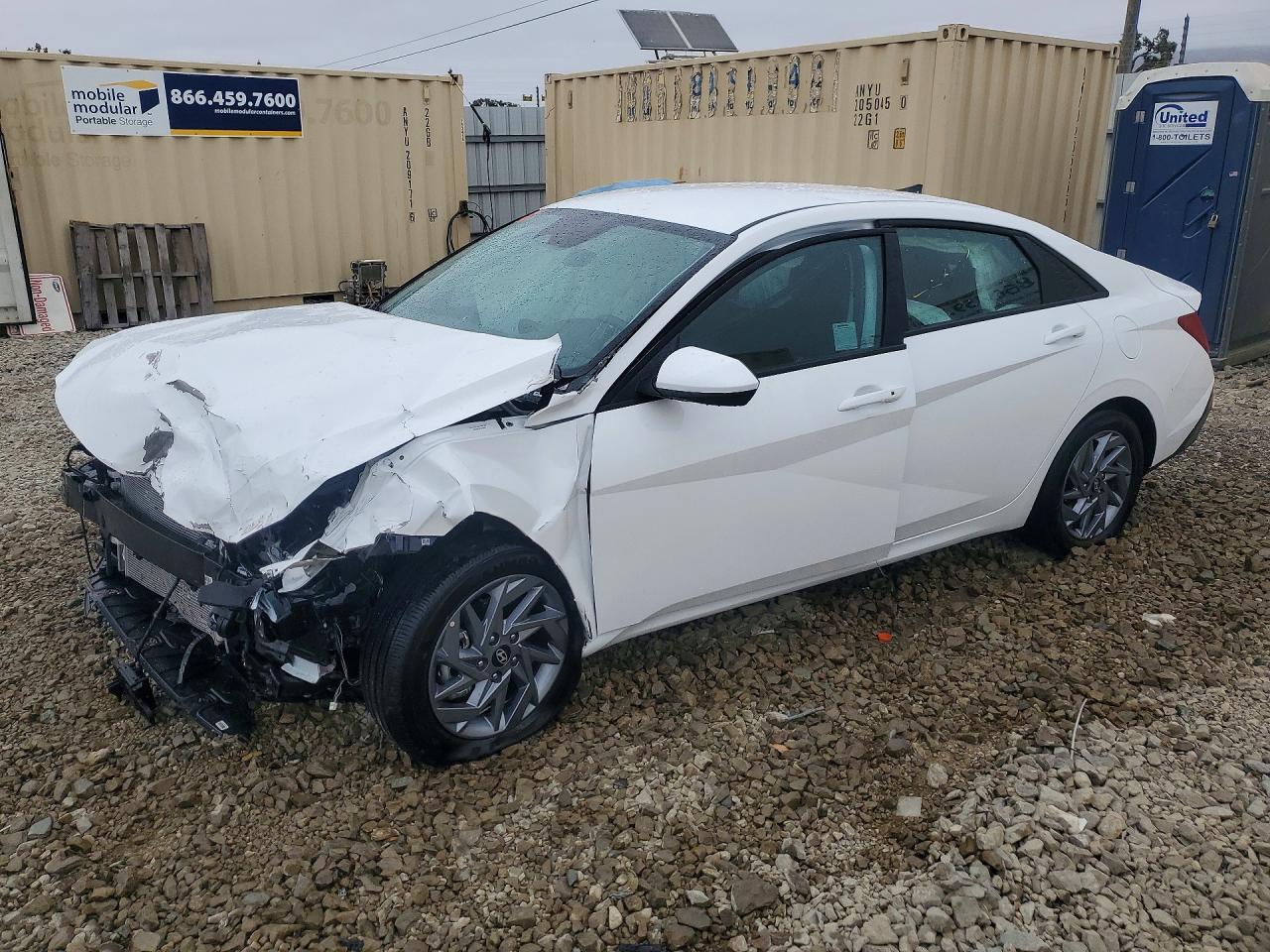 2026 HYUNDAI ELANTRA HYBRID