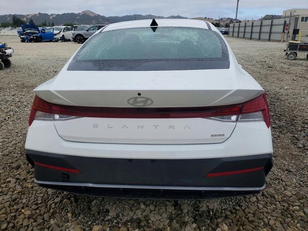 2026 HYUNDAI ELANTRA HYBRID