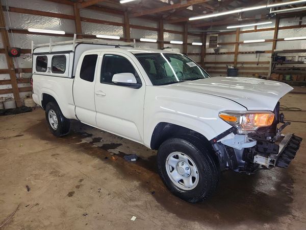 2021 TOYOTA TACOMA SR5
