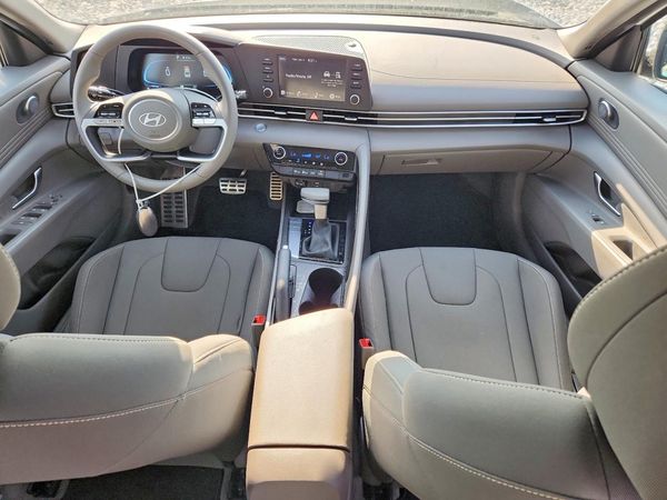 2026 HYUNDAI ELANTRA