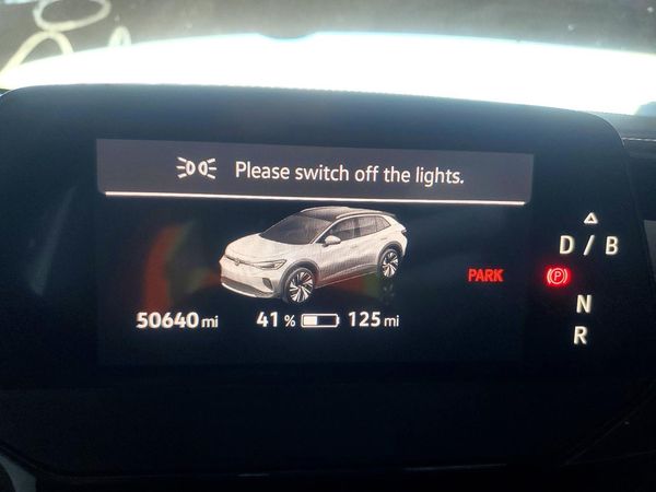 2021 VOLKSWAGEN ID.4 Pro