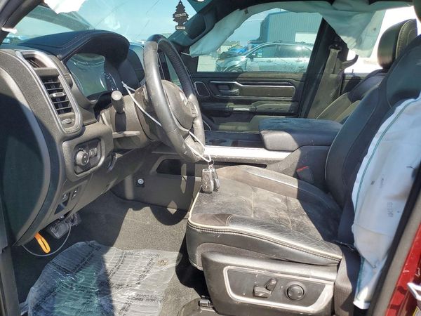 2022 RAM 1500 LARAMIE CREW CAB 4X4