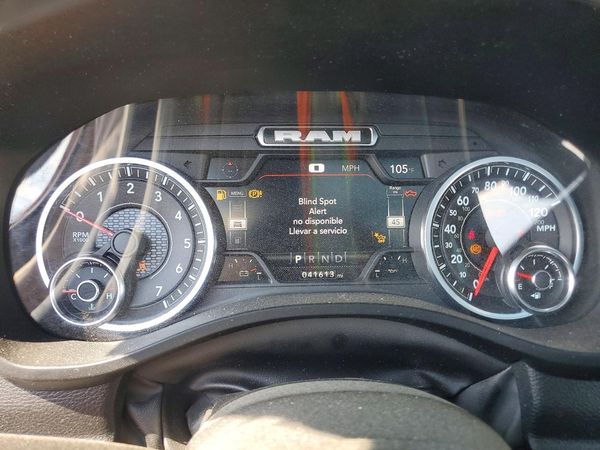 2022 RAM 1500 LARAMIE CREW CAB 4X4