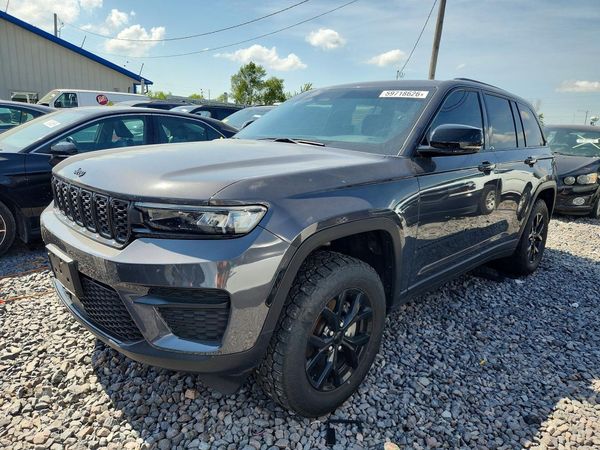 2024 JEEP GRAND CHEROKEE LAREDO 4X4