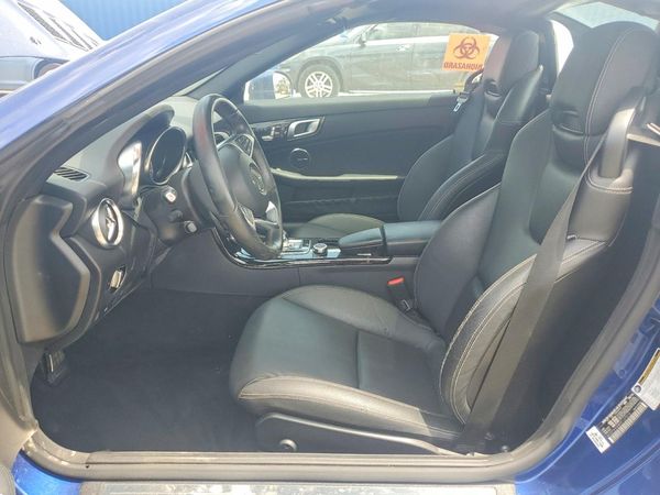 2017 MERCEDES-BENZ SLC SLC300