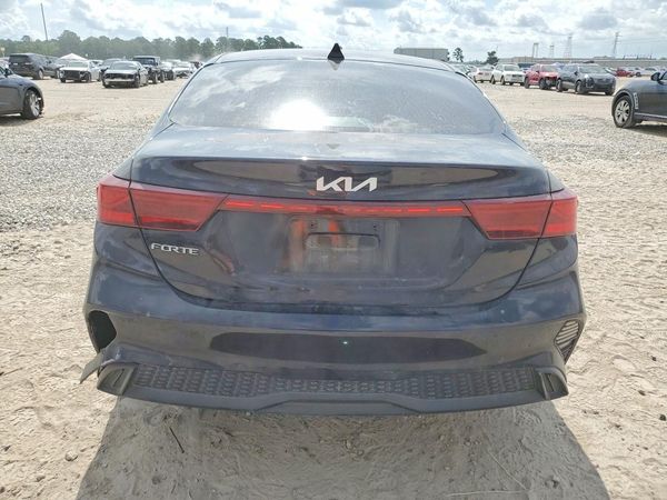 2022 KIA FORTE FE, LXS