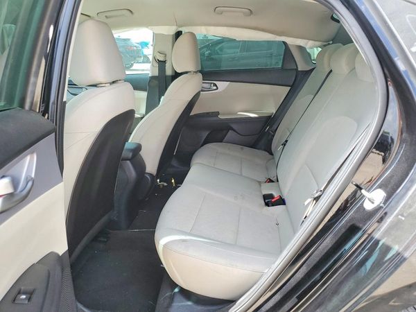2022 KIA FORTE FE, LXS