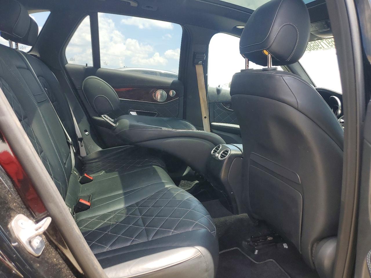 2017 MERCEDES-BENZ GLC GLC300
