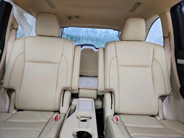 2017 TOYOTA HIGHLANDER SE/XLE