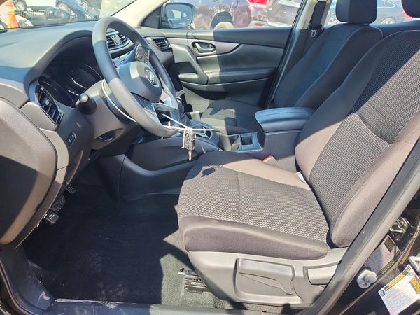 2022 NISSAN ROGUE SPORT S