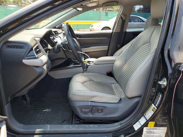 2020 TOYOTA CAMRY