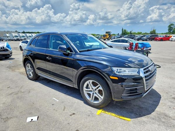 2018 AUDI Q5 quattro Premium