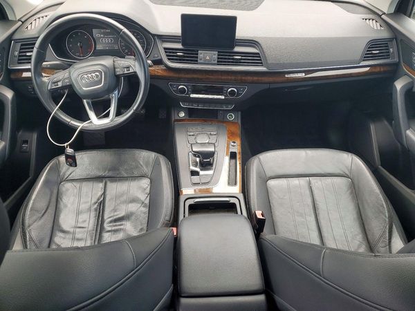 2018 AUDI Q5 quattro Premium
