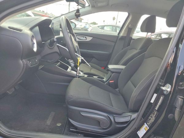 2023 KIA FORTE LX, LXS