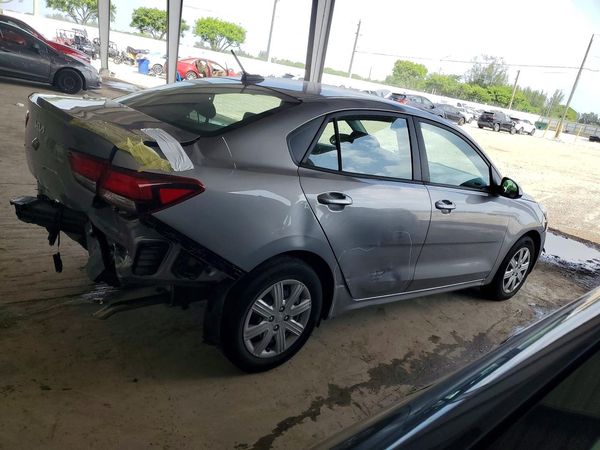 2022 KIA RIO LX, S