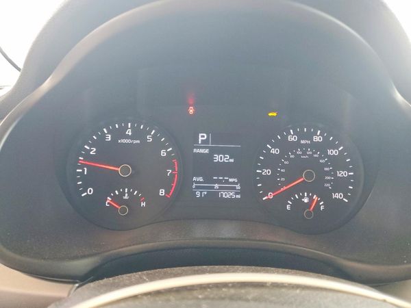 2022 KIA RIO LX, S