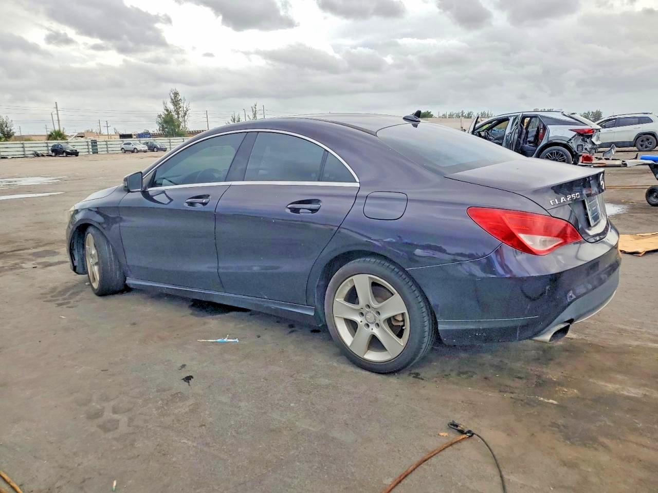 2015 MERCEDES-BENZ CLA CLA250