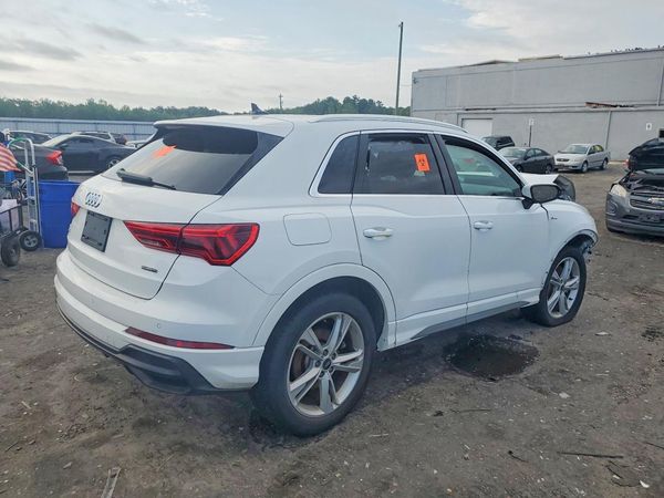 2022 AUDI Q3 S Line quattro Premium
