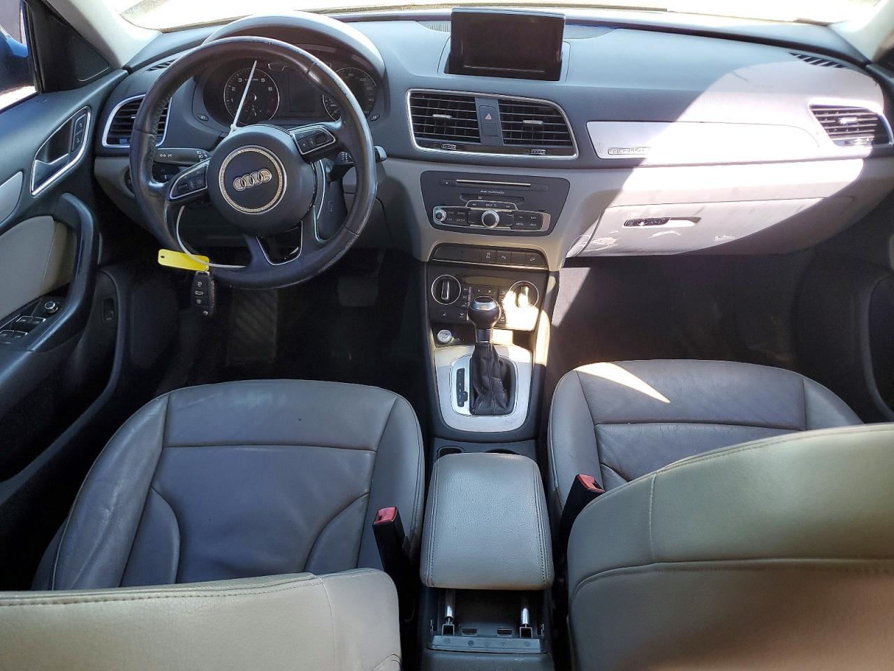 2017 AUDI Q3 quattro Premium