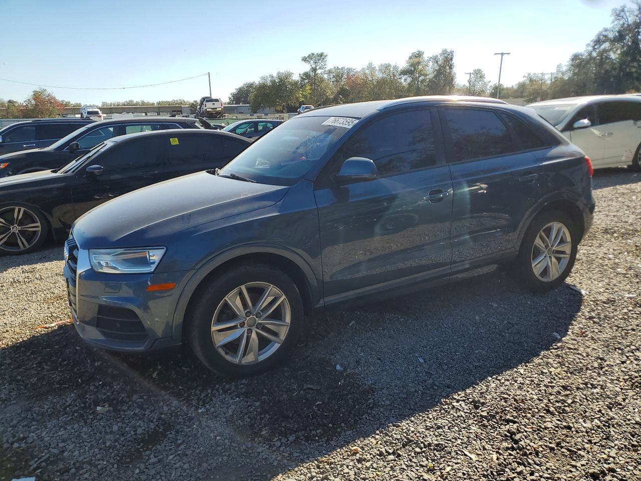 2017 AUDI Q3 quattro Premium