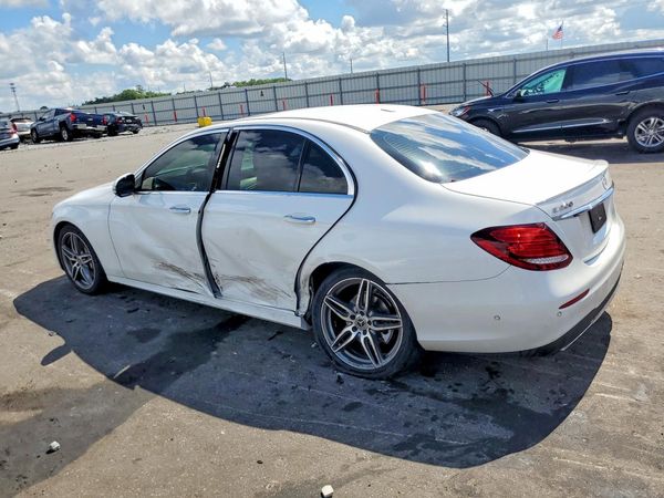 2017 MERCEDES-BENZ E