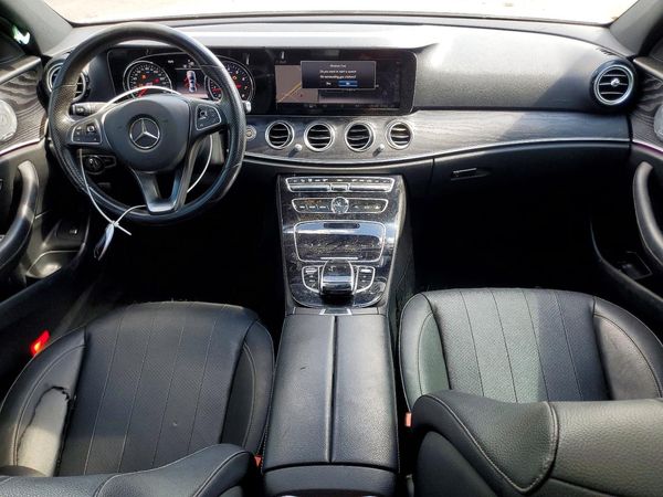 2017 MERCEDES-BENZ E
