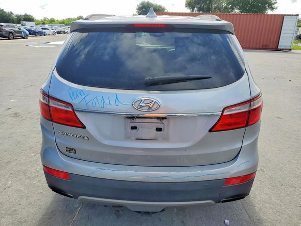 2016 HYUNDAI SANTA FE GI
