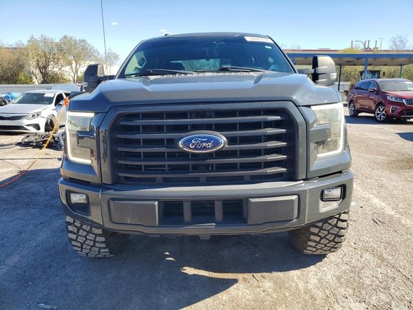 2017 FORD F150 SuperCrew