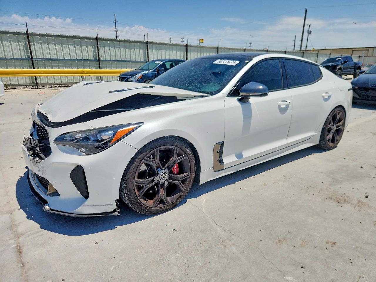 2019 KIA STINGER GT2
