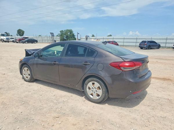 2017 KIA FORTE LX Base