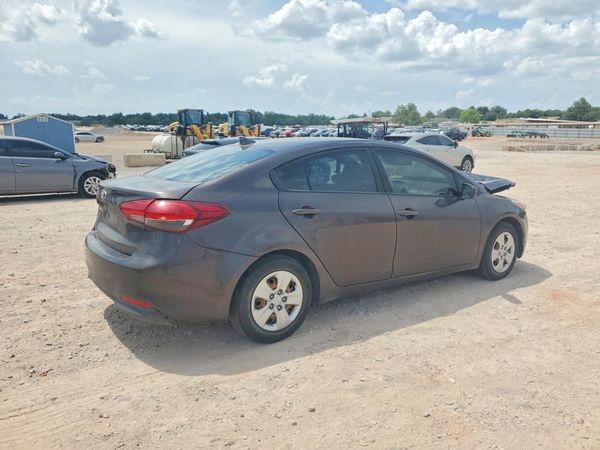 2017 KIA FORTE LX Base