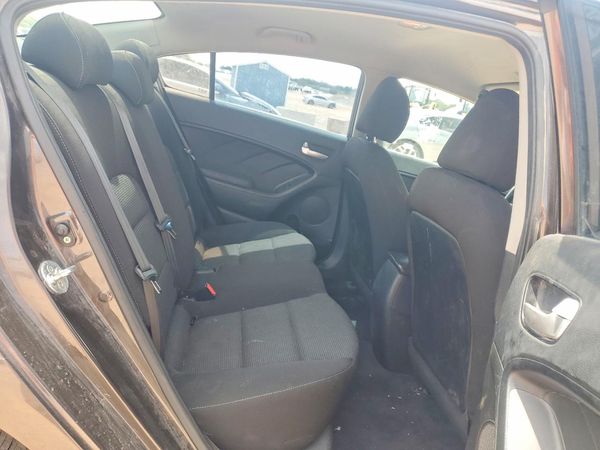 2017 KIA FORTE LX Base