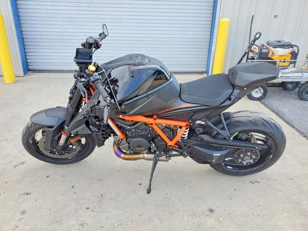 2021 KTM MOTORCYCLE