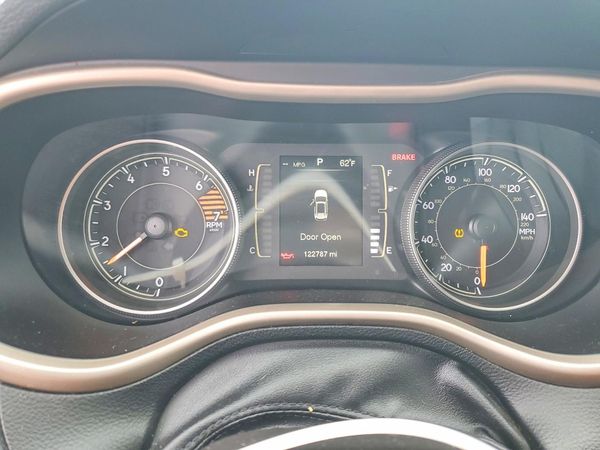 2016 JEEP CHEROKEE LATITUDE 4X4