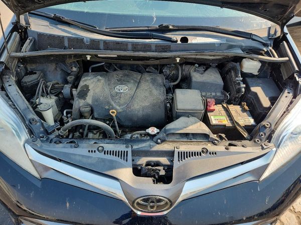 2018 TOYOTA SIENNA