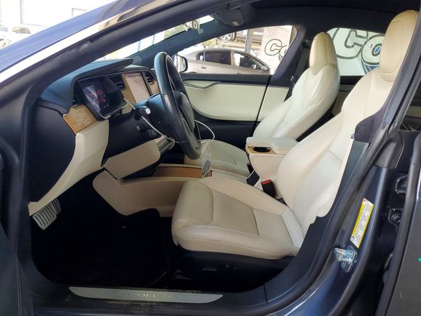 2020 TESLA MODEL S