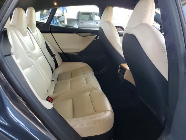 2020 TESLA MODEL S
