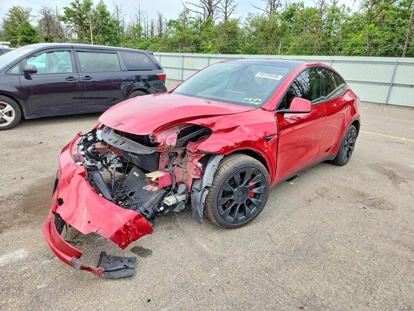 2022 TESLA MODEL Y