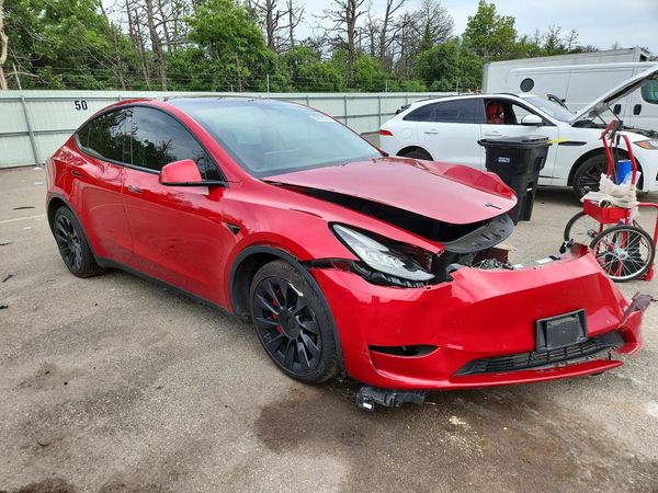 2022 TESLA MODEL Y
