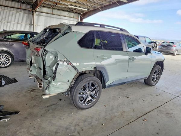 2023 TOYOTA RAV4 Adventure