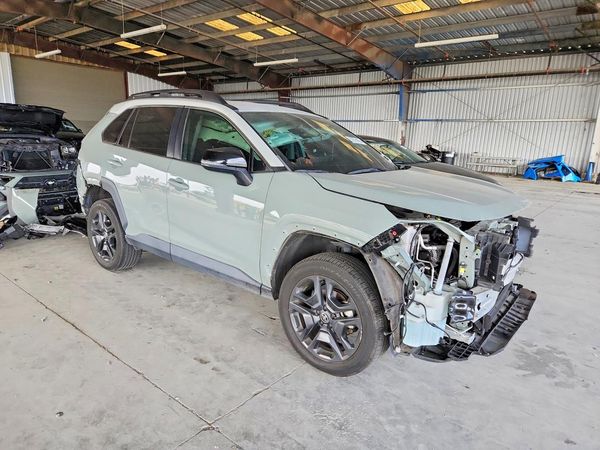 2023 TOYOTA RAV4 Adventure