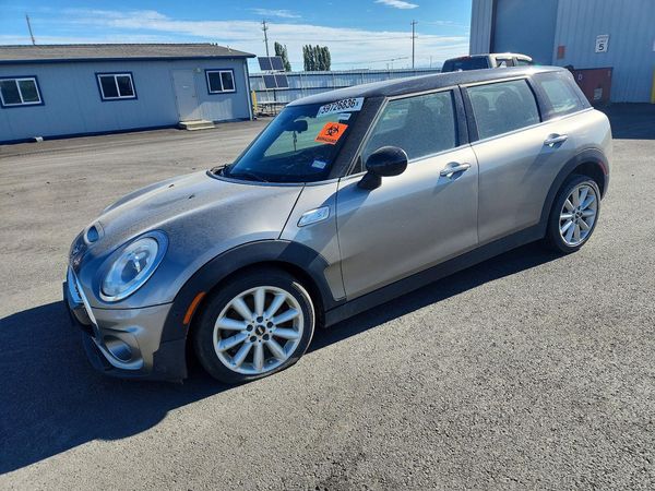 2018 MINI COOPER — Front 3/4